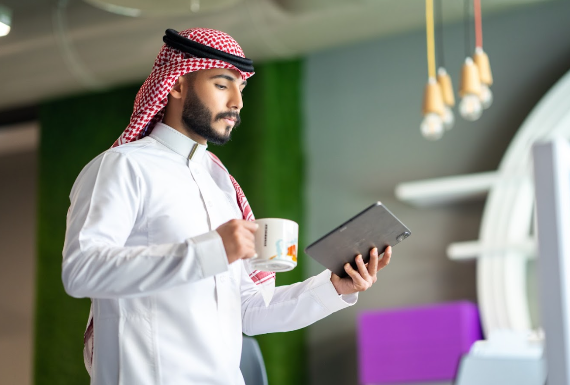 When Meaning Leads Before Title